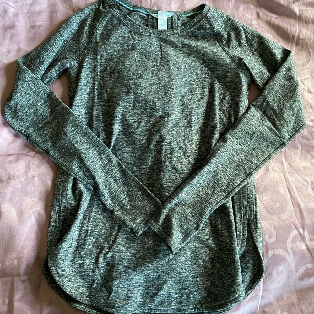 Ivivva long sleeve in grey